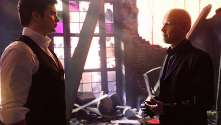 Vilão de Smallville recusa voltar ao papel em crossover da DC
