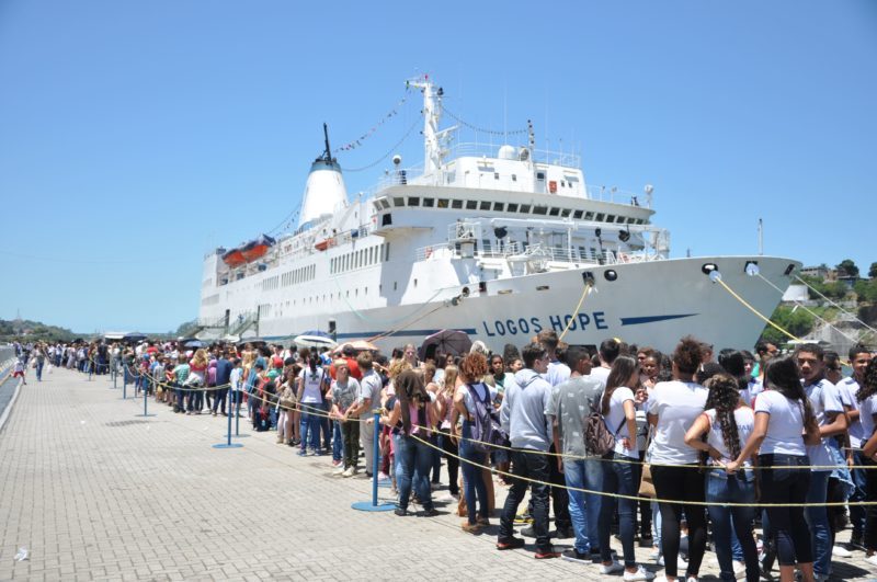 Navio Logos Hope atrai mais de 80 mil visitantes no Espírito Santo