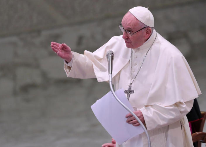 Papa Francisco orienta padres pedófilos a se entregarem