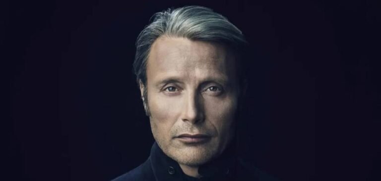 Mads Mikkelsen é confirmado como convidado especial da CCXP México 2025